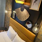 Cors'hotel Hotel