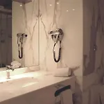 Cors'hotel Hotel